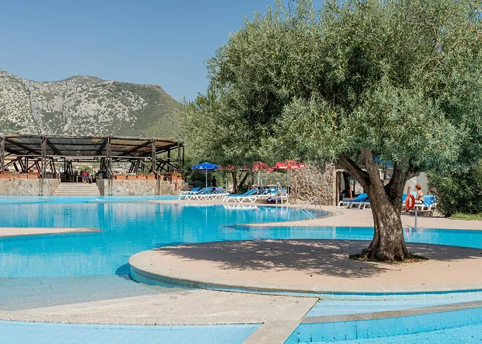 Club Esse 4* Cala Gonone